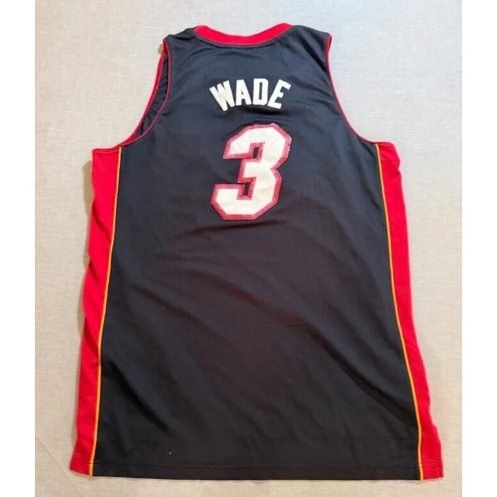 Miami Heat‎ Wade #3 Adidas Jersey Mens Extra Large Black Sleeveless.